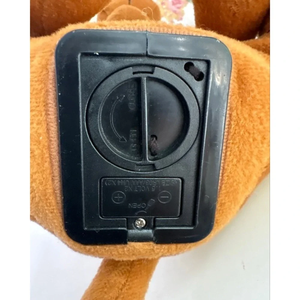 Scooby-Doo Plush Hanna-Barbera Coin Bank Piggy Bank Toy Brown - Not‎ Working